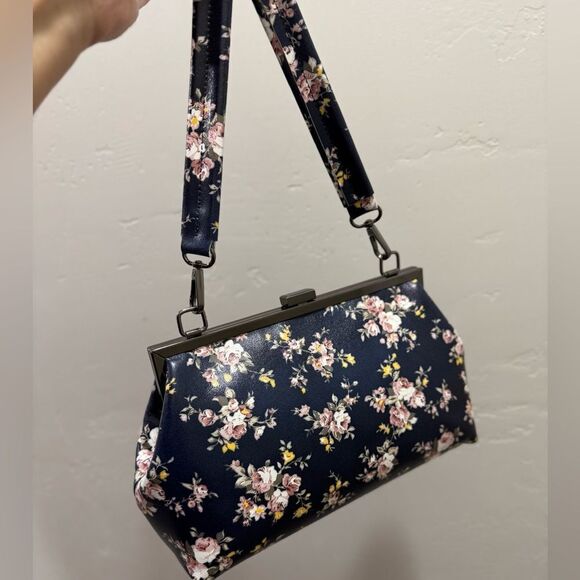Floral Print Genuine Leather Handmade Push Lock  Shoulder Bag, Crossbody Bag - Picture 11 of 16